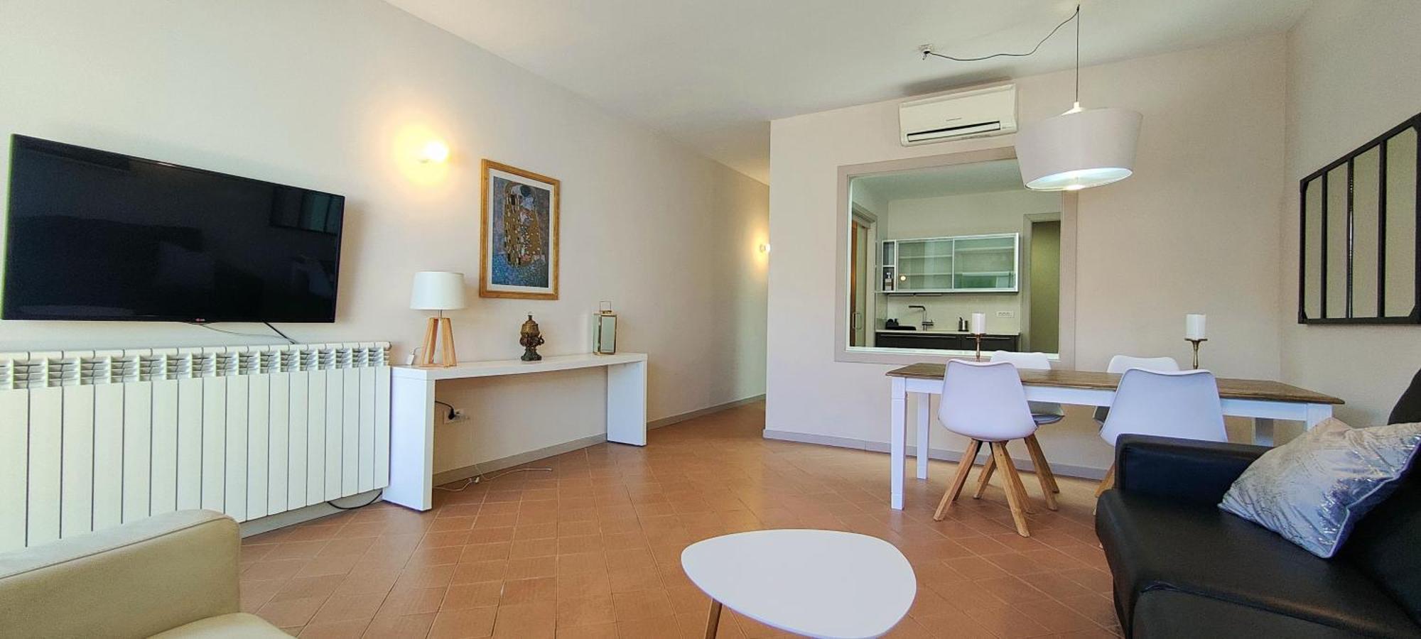 Mar&pol Con Parking Palafrugell